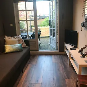  Appartement House Milou Private Parking